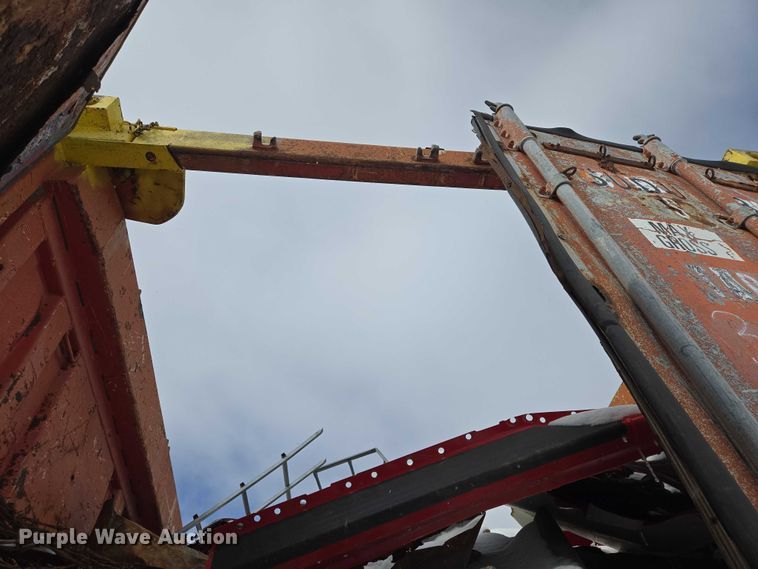 image for item EV5612 Roll-off container