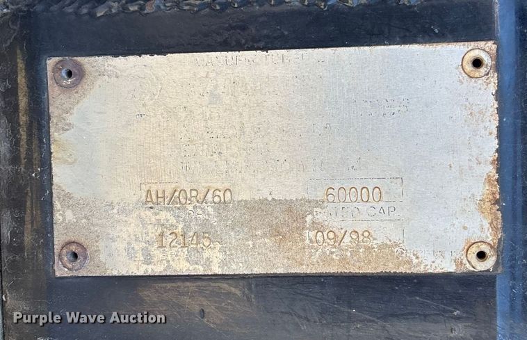 image for item FB3073 1999 Mack RD688S roll-off container truck