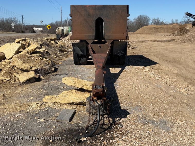 image for item FB3137 1984 Superior Trailer Works 7700WS end dump pup trailer