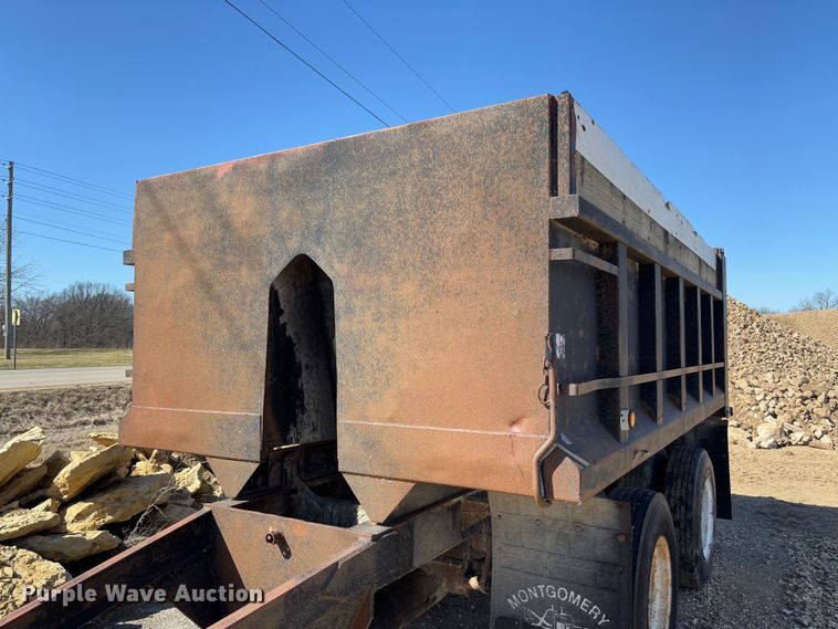 image for item FB3137 1984 Superior Trailer Works 7700WS end dump pup trailer