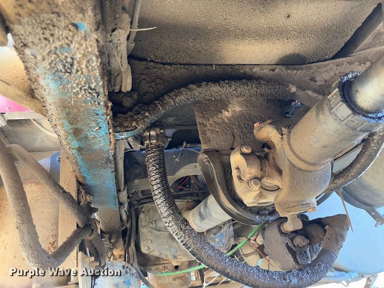 image for item FB3149 1986 International F9370 dump truck