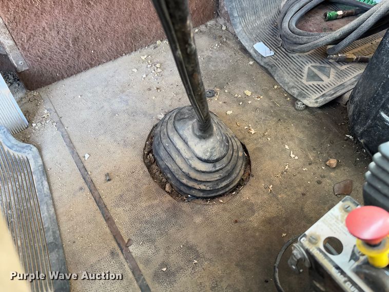 image for item FB3149 1986 International F9370 dump truck