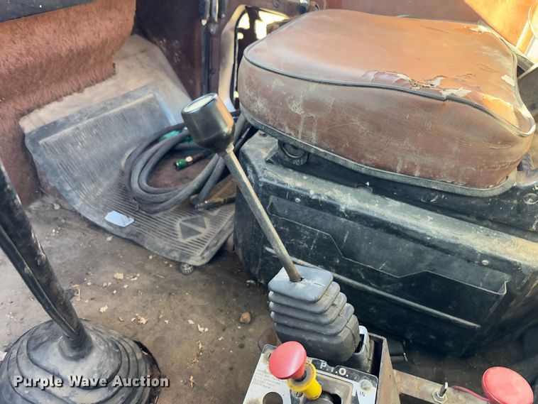 image for item FB3149 1986 International F9370 dump truck