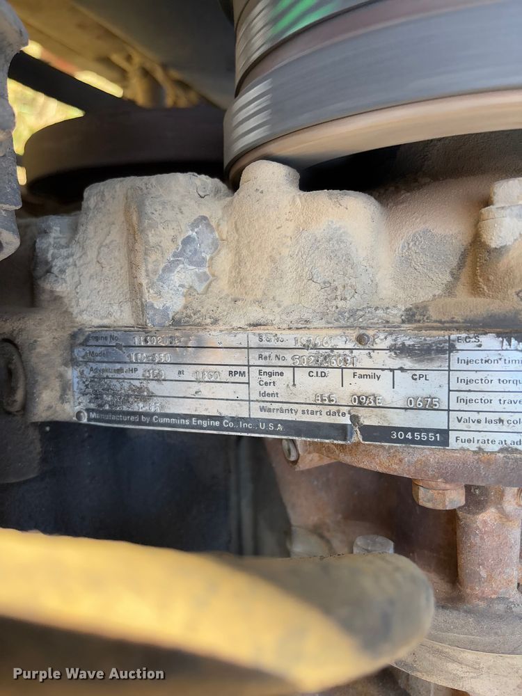 image for item FB3149 1986 International F9370 dump truck