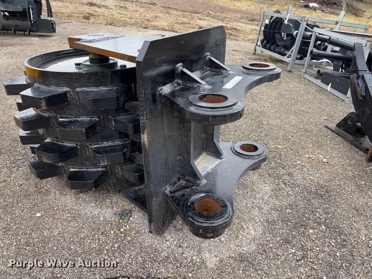 image for item FB3162 2025 GIYI excavator compaction wheel