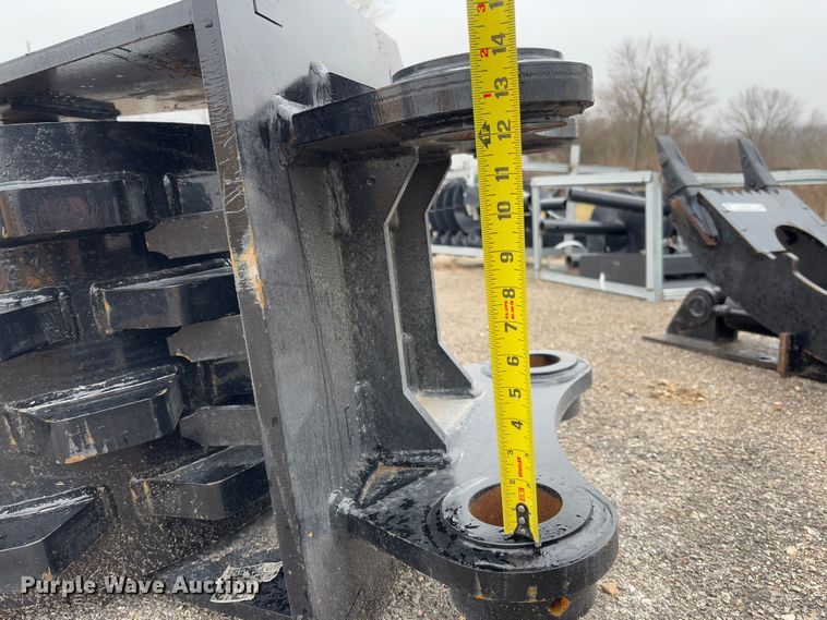 image for item FB3162 2025 GIYI excavator compaction wheel