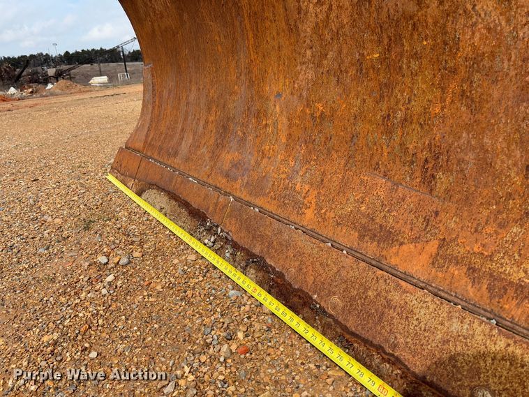 image for item FB3174 2002 Caterpillar D5G dozer