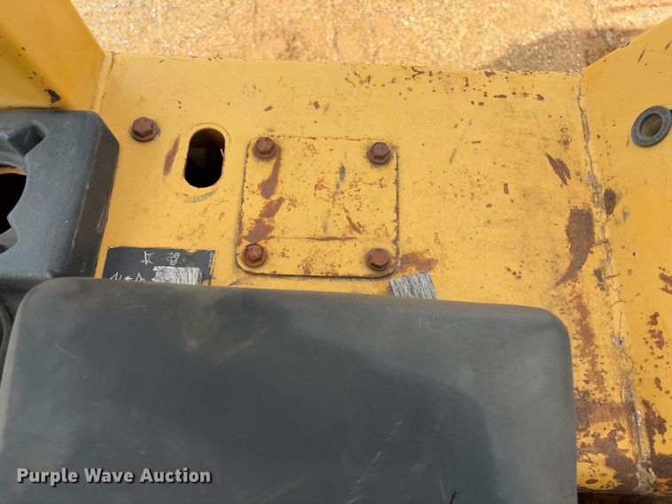 image for item FB3174 2002 Caterpillar D5G dozer