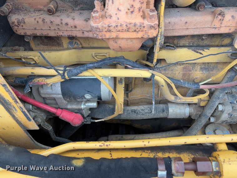 image for item FB3174 2002 Caterpillar D5G dozer