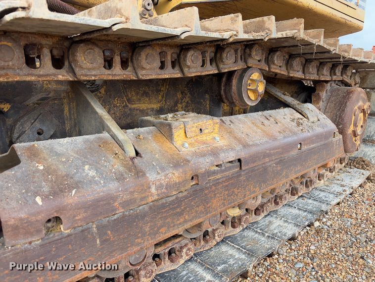 image for item FB3174 2002 Caterpillar D5G dozer