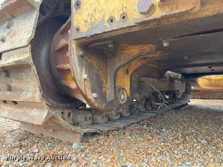 image for item FB3174 2002 Caterpillar D5G dozer
