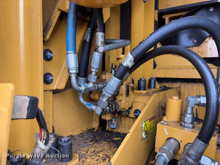 image for item FB3179 2018 Caterpillar 349FL excavator