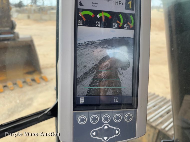 image for item FB3179 2018 Caterpillar 349FL excavator