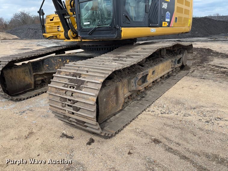 image for item FB3179 2018 Caterpillar 349FL excavator