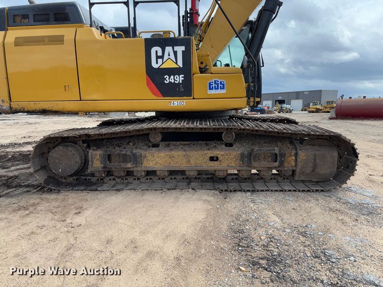 image for item FB3179 2018 Caterpillar 349FL excavator