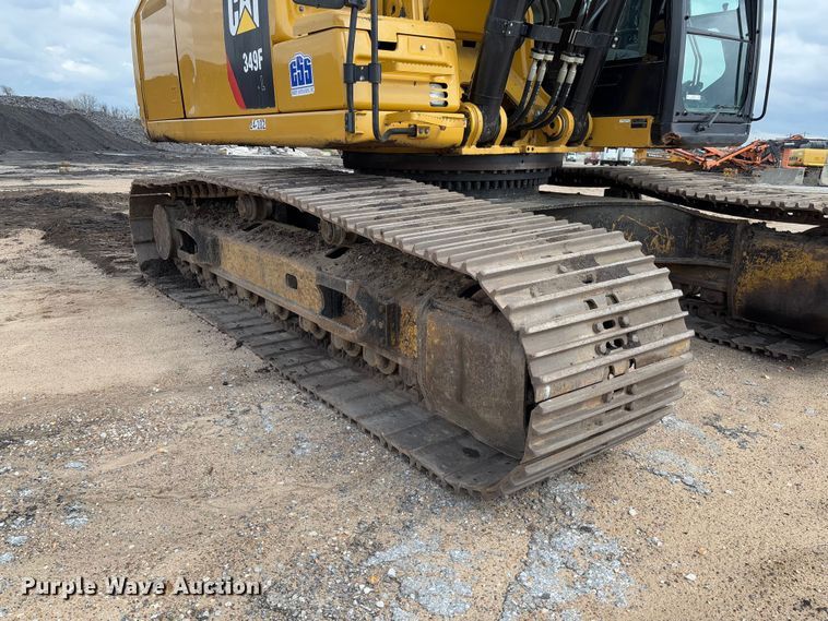 image for item FB3179 2018 Caterpillar 349FL excavator