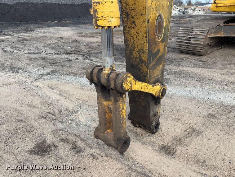 image for item FB3180 2016 Komatsu PC240LC-11 excavator