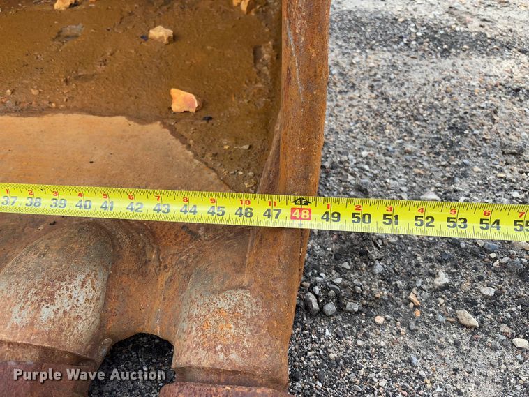 image for item FB3180 2016 Komatsu PC240LC-11 excavator