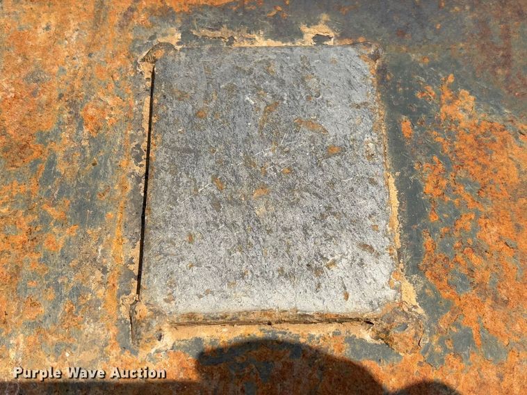 image for item FB3180 2016 Komatsu PC240LC-11 excavator