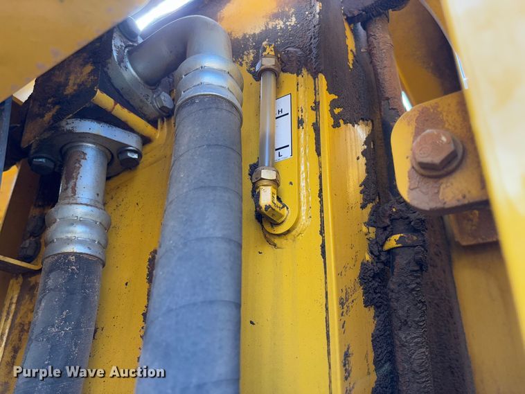 image for item FB3180 2016 Komatsu PC240LC-11 excavator