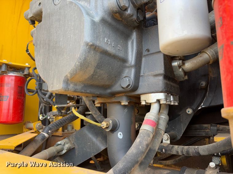 image for item FB3180 2016 Komatsu PC240LC-11 excavator