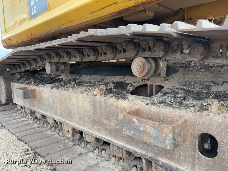 image for item FB3180 2016 Komatsu PC240LC-11 excavator