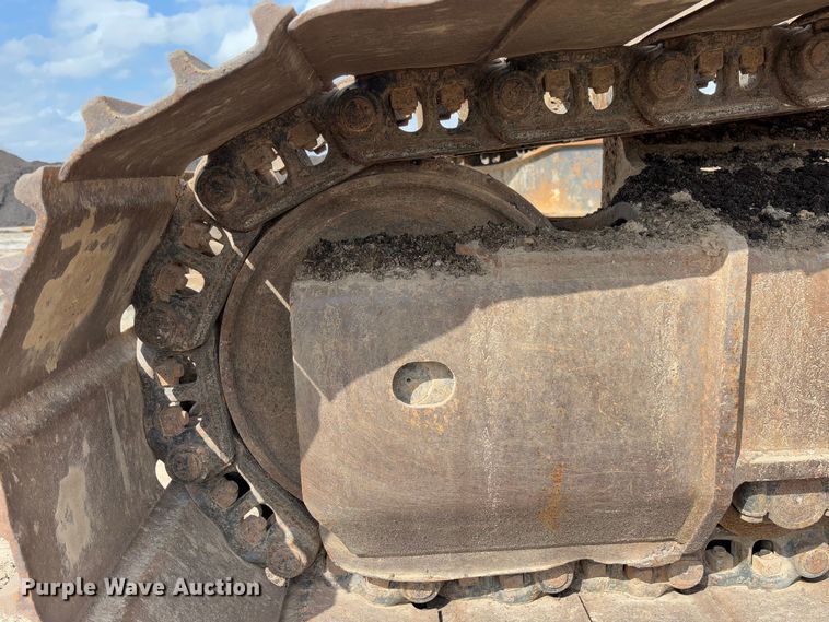 image for item FB3180 2016 Komatsu PC240LC-11 excavator