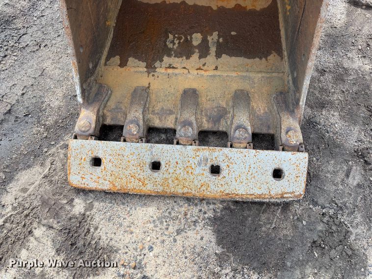 image for item FB3181 2020 John Deere 85G mini excavator