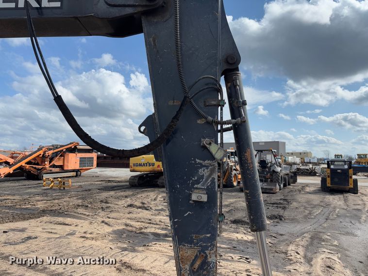 image for item FB3181 2020 John Deere 85G mini excavator