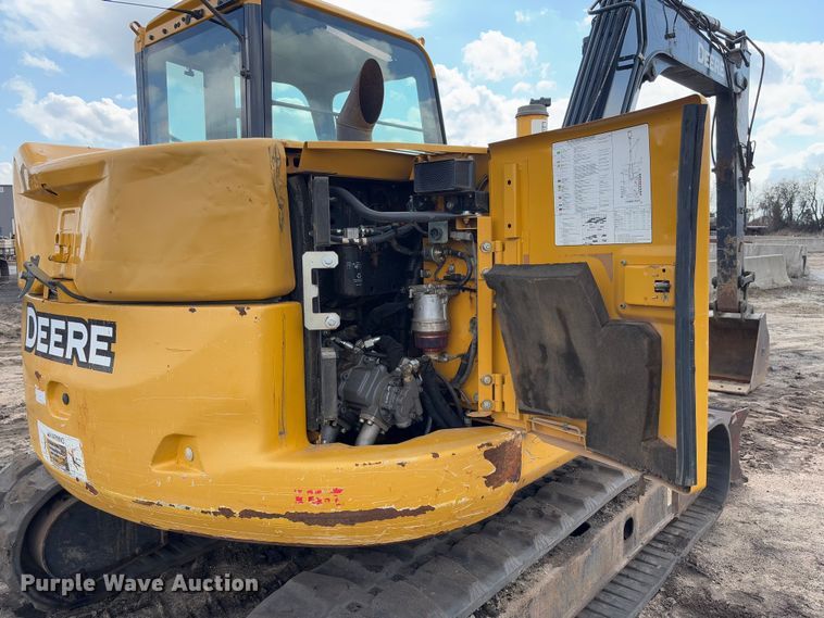 image for item FB3181 2020 John Deere 85G mini excavator