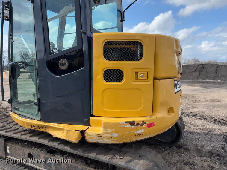 image for item FB3181 2020 John Deere 85G mini excavator