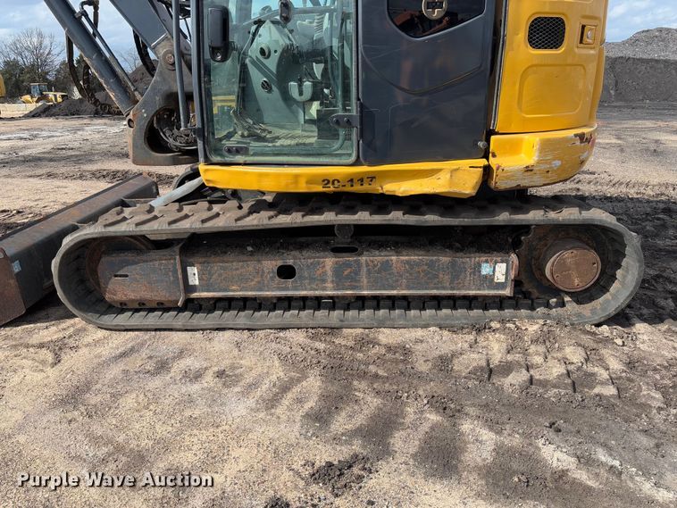 image for item FB3181 2020 John Deere 85G mini excavator