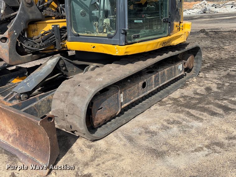 image for item FB3181 2020 John Deere 85G mini excavator