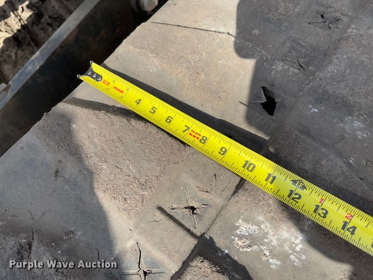 image for item FB3181 2020 John Deere 85G mini excavator