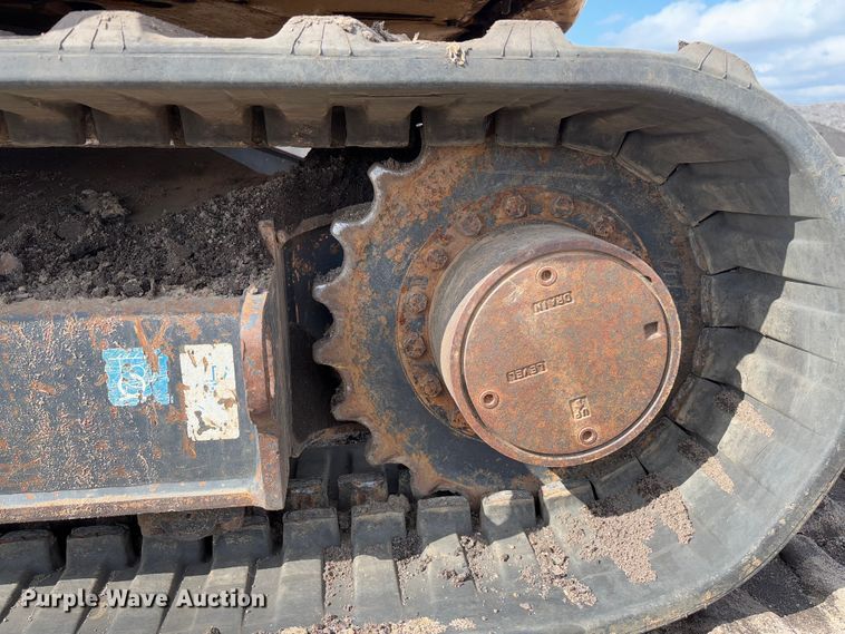 image for item FB3181 2020 John Deere 85G mini excavator