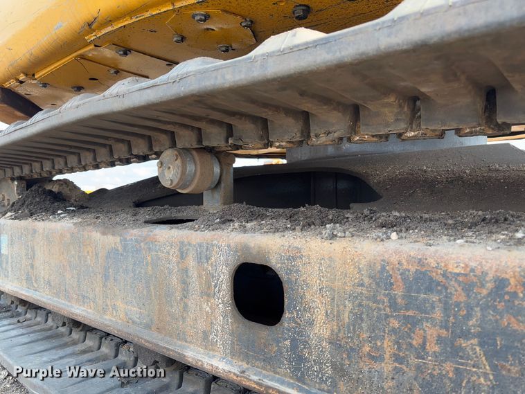 image for item FB3181 2020 John Deere 85G mini excavator