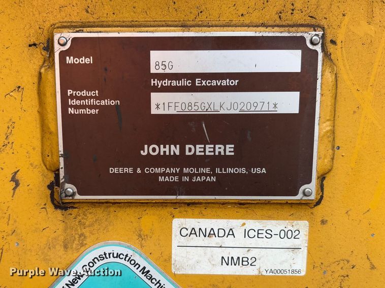 image for item FB3181 2020 John Deere 85G mini excavator