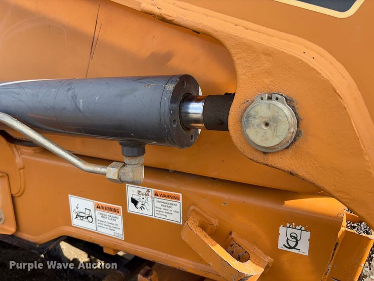 image for item FB3182 2013 Case 580 Super N backhoe