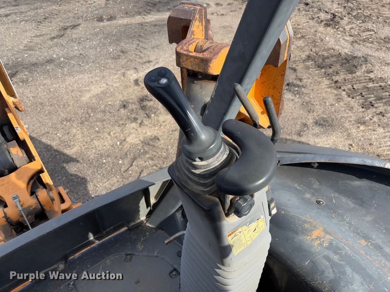 image for item FB3182 2013 Case 580 Super N backhoe