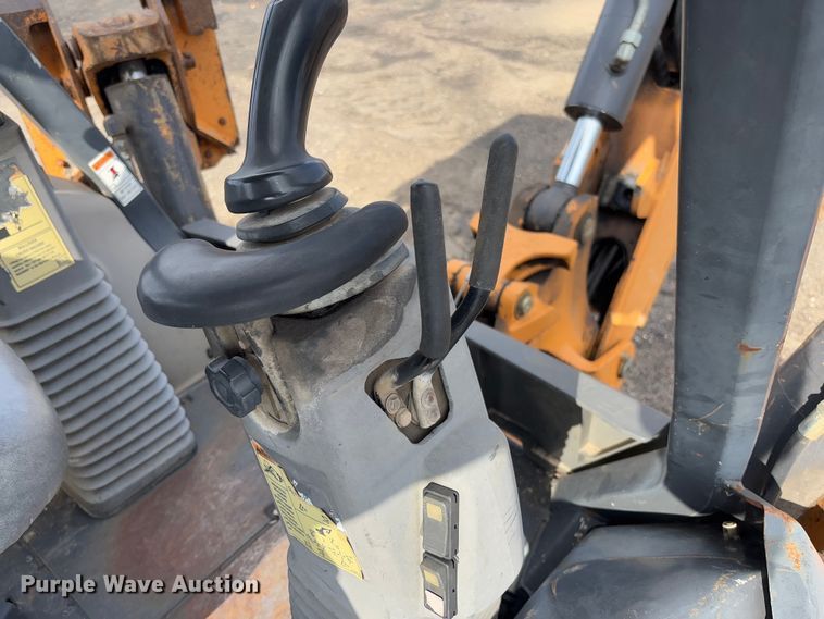 image for item FB3182 2013 Case 580 Super N backhoe