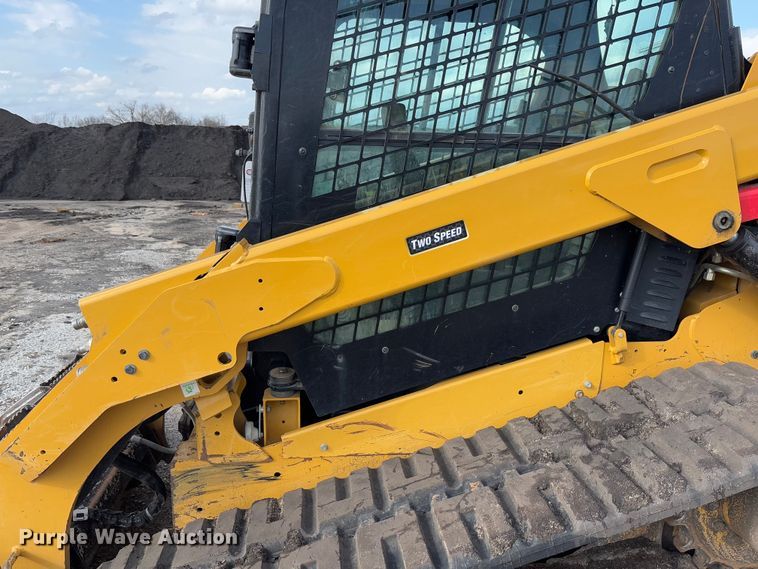image for item FB3183 2021 Caterpillar 299D3 tracked skid steer loader