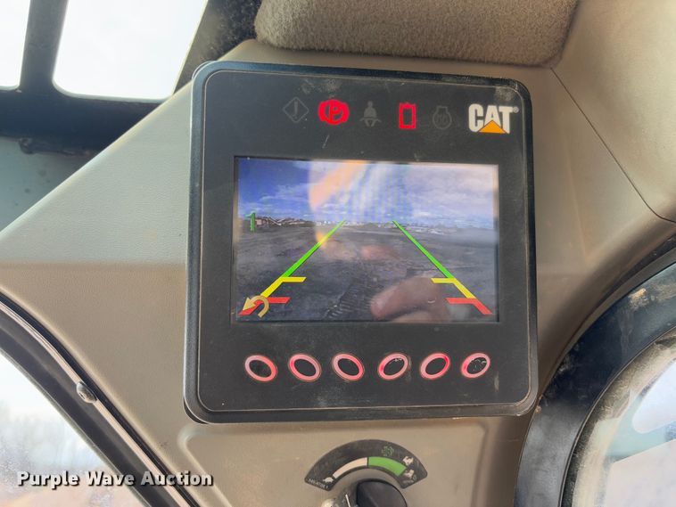 image for item FB3183 2021 Caterpillar 299D3 tracked skid steer loader