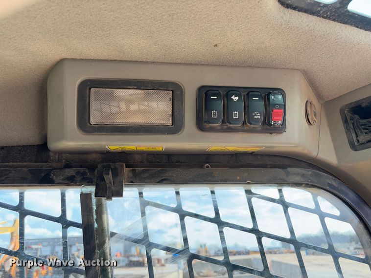 image for item FB3183 2021 Caterpillar 299D3 tracked skid steer loader