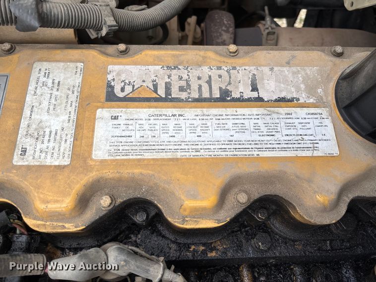 image for item FB3189 2002 Chevrolet C7 bucket truck