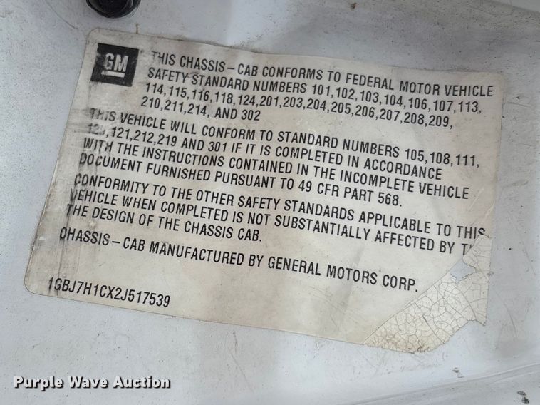 image for item FB3189 2002 Chevrolet C7 bucket truck