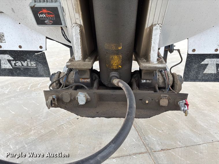 image for item FB3191 2016 Travis S/97 end dump trailer