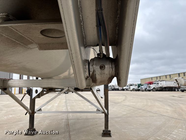 image for item FB3191 2016 Travis S/97 end dump trailer