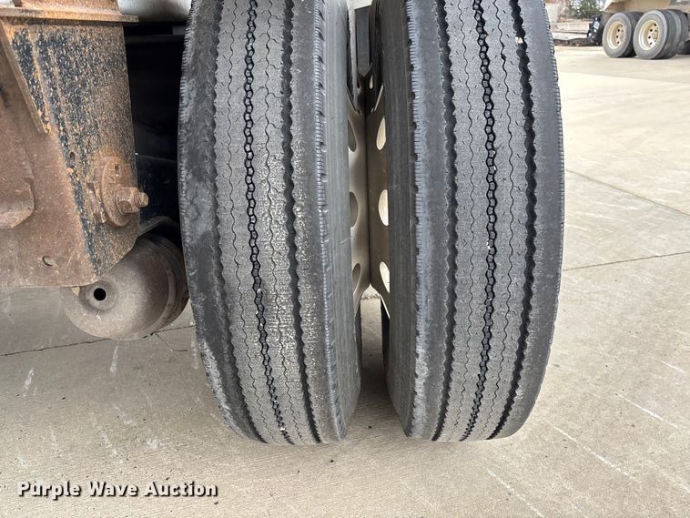 image for item FB3191 2016 Travis S/97 end dump trailer