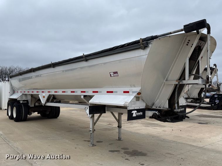 image for item FB3192 2017 Travis S/97 end dump trailer