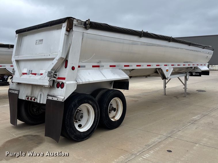 image for item FB3192 2017 Travis S/97 end dump trailer